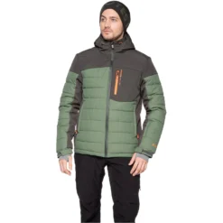 Protest Burham Beanie 2020 -Roxy Ski Store 9710092 756 model front half 01