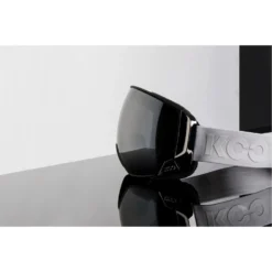KOO Enigma Chrome Snow Goggle -Roxy Ski Store Chrome Innovation MOV 3123 1600x1067 1