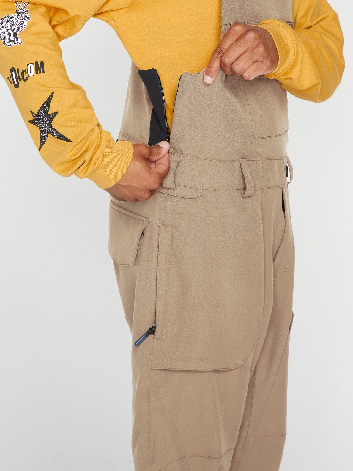 Volcom Mens Roan Bib Overall Snow Pant 19 Volcom Mens Roan Bib Overall Snow Pant - Image 19