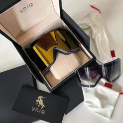 Model Nine Snow Goggles -Roxy Ski Store Model nine black gold box 39a1ac