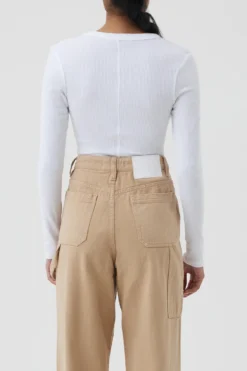 MONROE ORGANIC LS SCOOP TEE -Roxy Ski Store NU24562 NU24576 9642 768x acc62b02 8a98 4b1a ac05 36c5166c5a5c