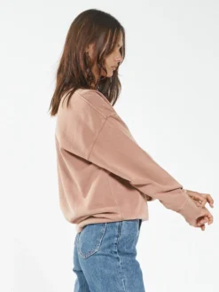 MINIMAL THRILLS SLOUCH CREW 6 MINIMAL THRILLS SLOUCH CREW -Roxy Ski Store WTH22 200CK5 700x f6c5db82 128a 4a29 aed8 fca58ca9bfa3