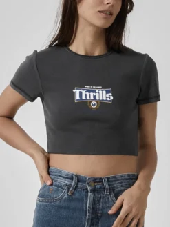 King Of Thrills Baby Crop Tee - Merch Black -Roxy Ski Store WTS22 117BM4