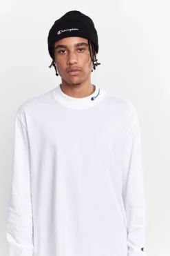 Champion C Life Script Beanie -Roxy Ski Store champion c life script beanie black 1