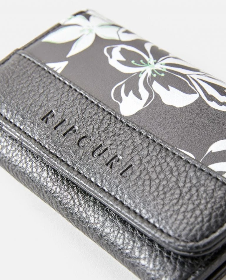 Rip Curl Namotu Tiki Mid Wallet 8 Rip Curl Namotu Tiki Mid Wallet - Image 8