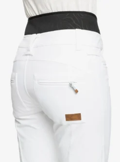 Roxy Womens Rising High Insulated Snow Pants 31 Roxy Womens Rising High Insulated Snow Pants -Roxy Ski Store roxy womens rising high insulated snow pants bright white 8
