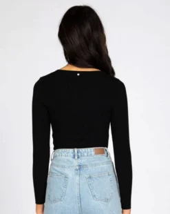Rusty Charis Low Neckline Long Sleeve Knit Top -Roxy Ski Store rusty charis low neckline knit top black 2 1024x1024 467d4569 8b26 402c bd8f 83a2d570d242